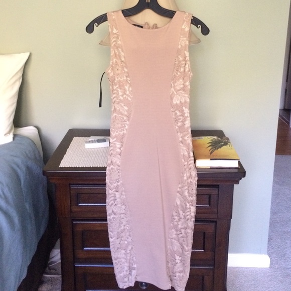 Bebe Midi Dress XS