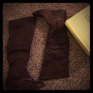 Over the knee boots