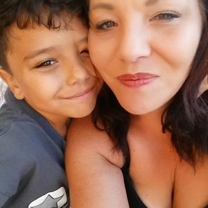 Meet your Posher, Hilary