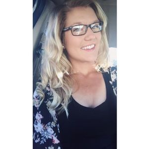 Meet your Posher, Jessica