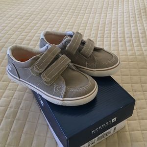 Boys Sperry's