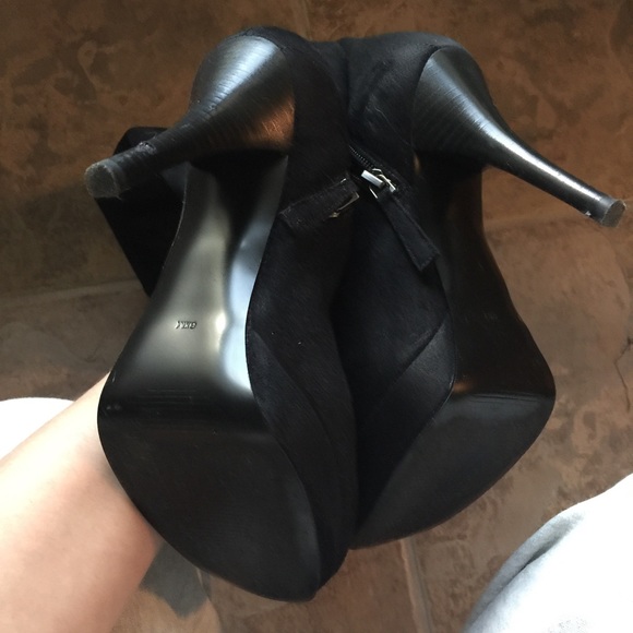 Black Guess knee high boots - Picture 3 of 4