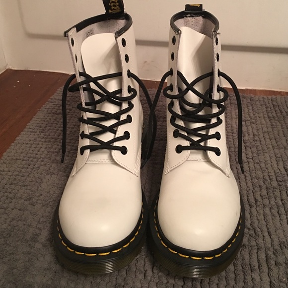 *New* White Dr. Martens 1460 8 eye boot