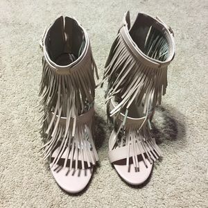 Fringe heels SOLD