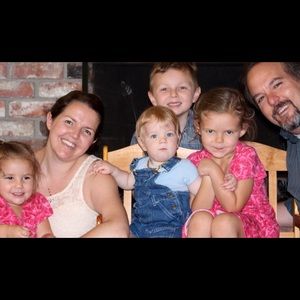 Meet your Posher, Sharon