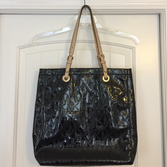 SOLD - Picture 1 of 4