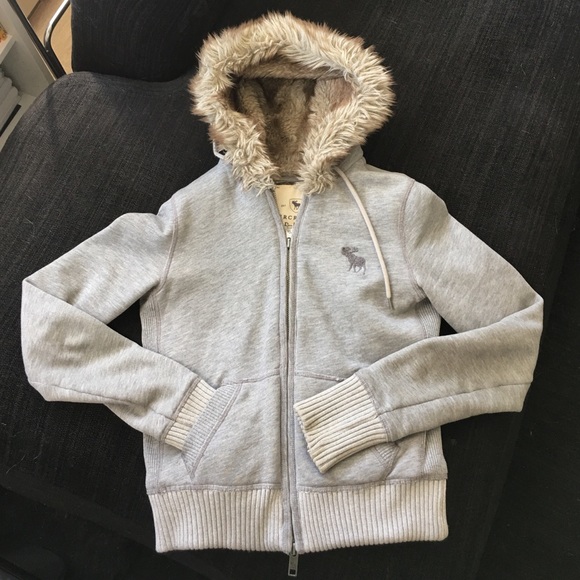 *FallSale* Abercrombie&Fitch Faux Fur Lined Hoodie