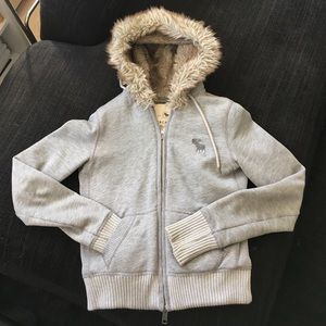 *FallSale* Abercrombie&Fitch Faux Fur Lined Hoodie