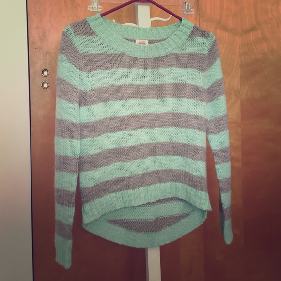 Striped hi-low sweater NWOT