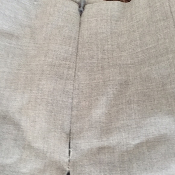 Theory - Gray Pleated Skirt - Picture 3 of 3