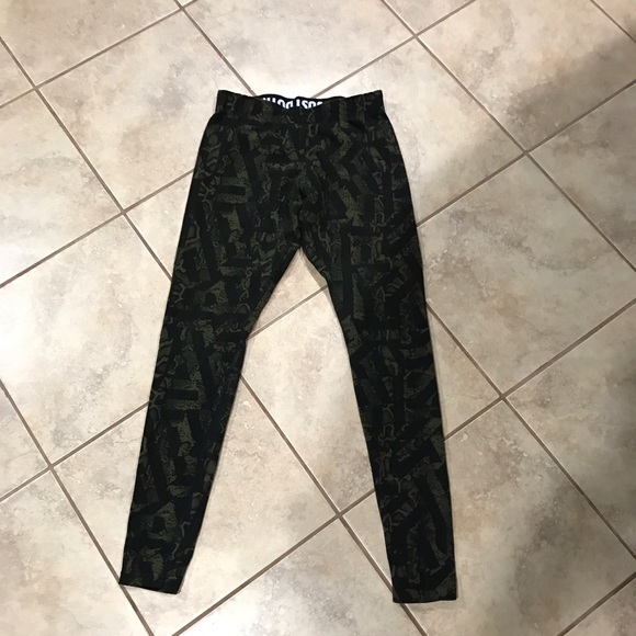 Nike women leggings