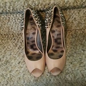 Sam Edelman Nude Spike Pumps