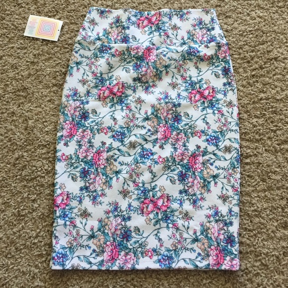LuLaRoe Cassie