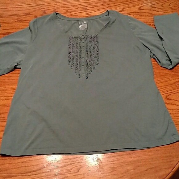 St johns bay long sleeve top