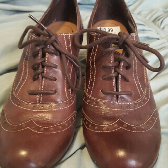 Brown vintage booties