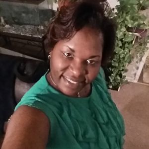 Meet your Posher, Linda