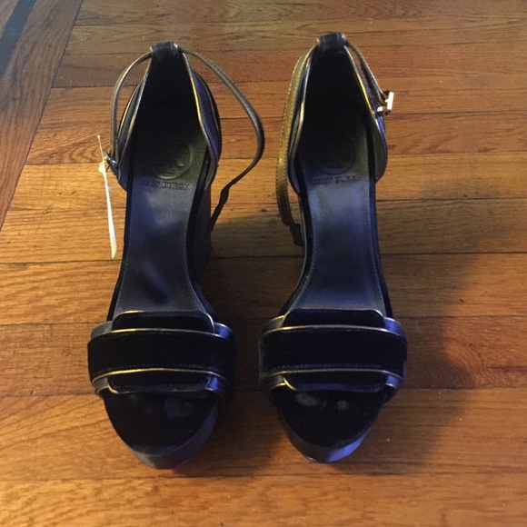 Tory butch Wedges