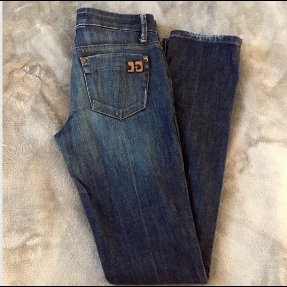 *SALE Joe's Jeans - Cigarette - Size 25 Beautiful!