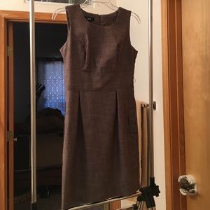Brown dress