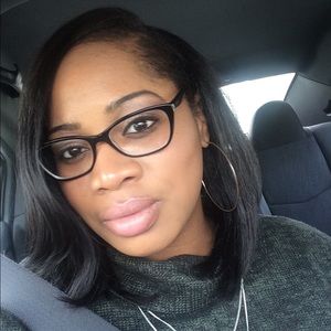 Meet your Posher, Kia