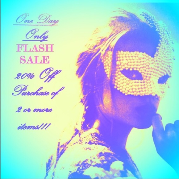 🎉FLASH SALE Columbus Day🎉 - Picture 1 of 1