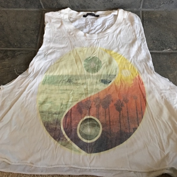 White YinYang Muscle Tee - Picture 1 of 1