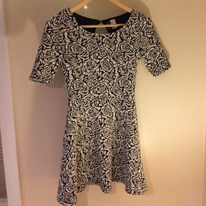 Black and white rose design dress