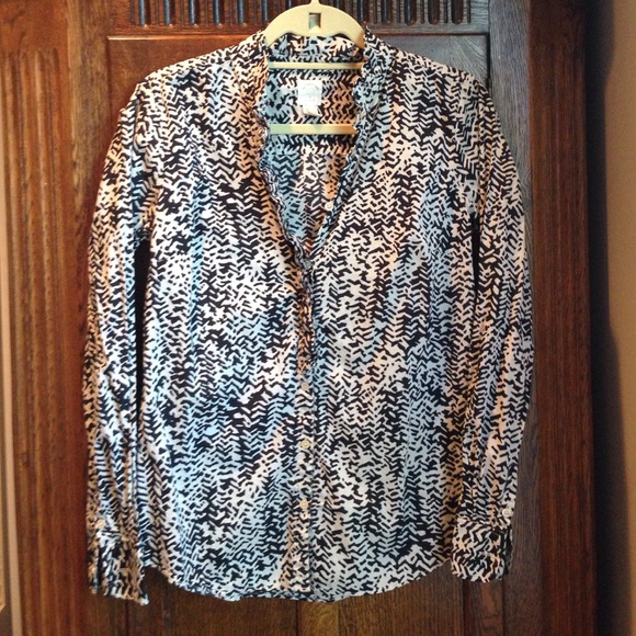 J. Crew Tops - J. Crew "Perfect Shirt" Button Down Top