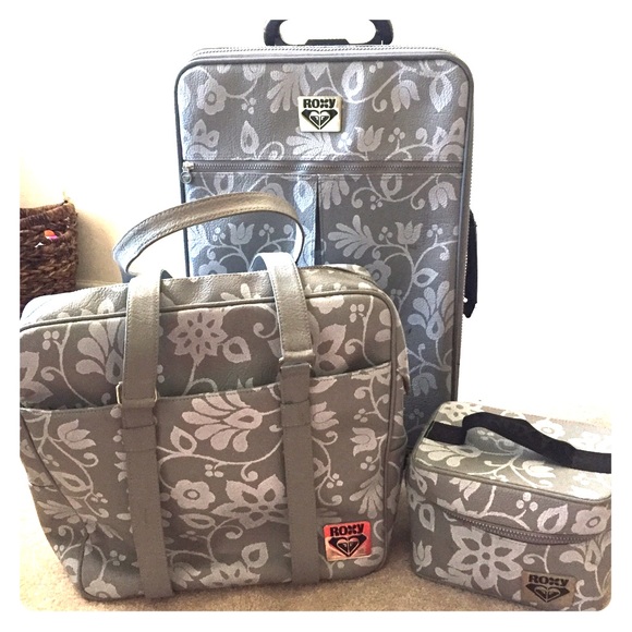Roxy Handbags - Roxy luggage set