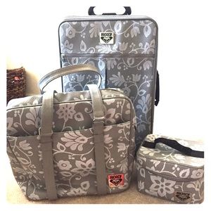 Roxy luggage set