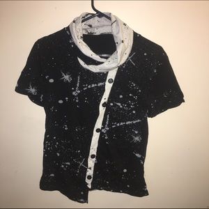 Splattered Black and white scarf collard shirt.