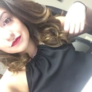 Meet your Posher, Elssie