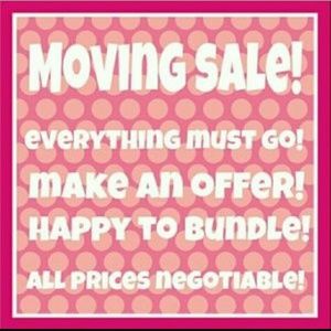 Moving sale