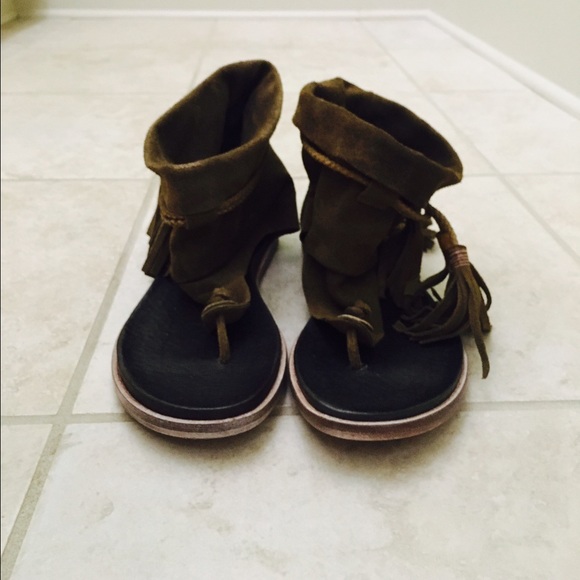 Free People 2016 olive suede sandals - Picture 1 of 4
