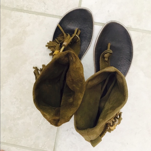 Free People 2016 olive suede sandals - Picture 2 of 4