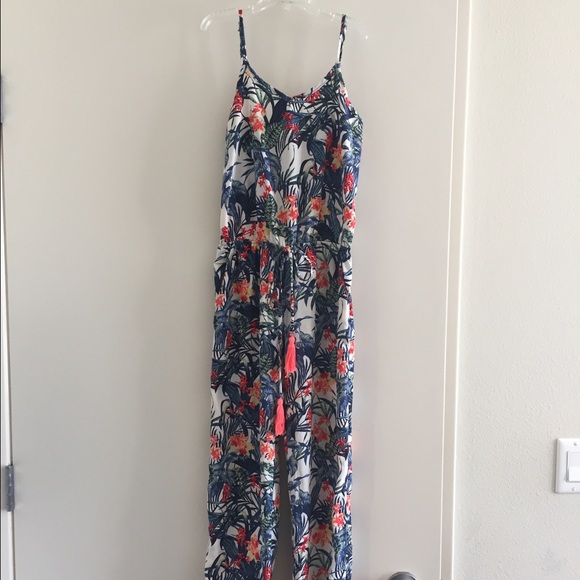 💖 Super cute romper from Vintage Havana