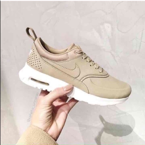 Nike Shoes - Air max Thea desert Nike RARE