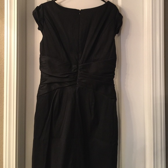 White House Black Market little black dress - Picture 3 of 4