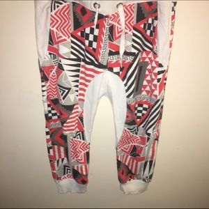 White and red jogger high waters