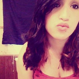 Meet your Posher, Alicia