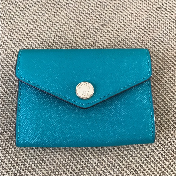 Michael kors small wallet