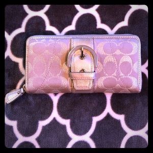Coach Zipper Wallet