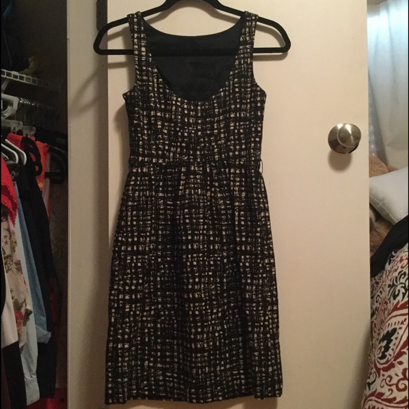Michael Kors Sleeveless Sheath Dress, Black, Sz 0 - Picture 2 of 3