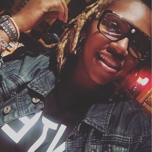 Meet your Posher, Krystal