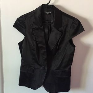 Black cap sleeve blazer