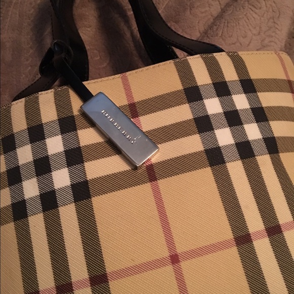 Burberry Purse - Picture 1 of 3