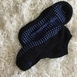 Sticky socks