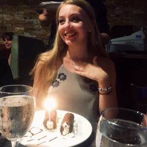 Meet your Posher, Kristen