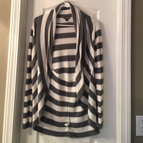 Express Sweater - Picture 1 of 3