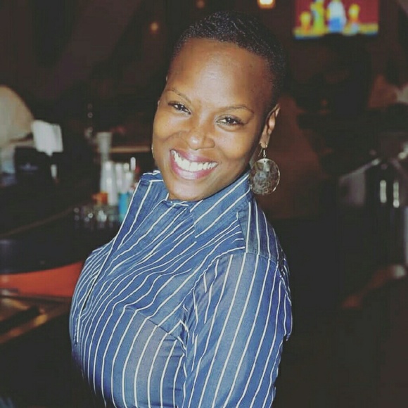 Consignment clothing new & slightly used... - Picture 2 of 12